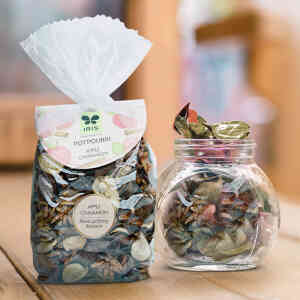 IRIS Apple-Cinnamon Potpourri 401 – Best Home Fragrance Online | Buy Candles Online 2